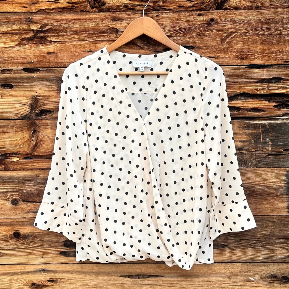 GILLI | Black and White Polka Dot Blouse M